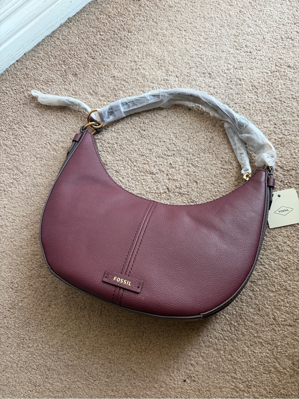 Fossil Women's Leather Crescent Bag in Burgundy